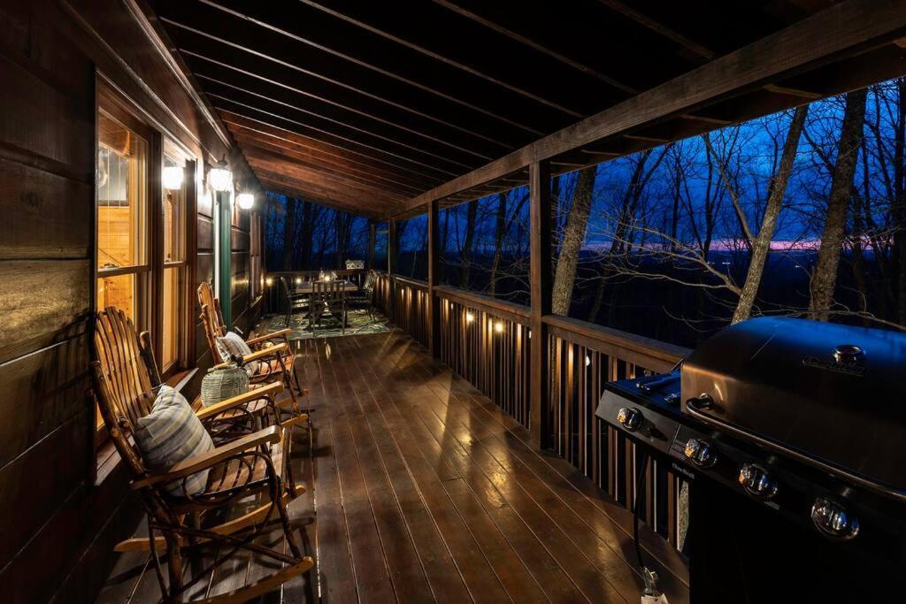 Mtn Cabin Sleeps 10 - 5 Mins To Fishing & Camping Ellijay Exterior photo