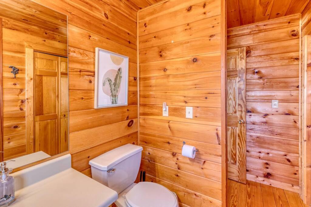 Mtn Cabin Sleeps 10 - 5 Mins To Fishing & Camping Ellijay Exterior photo